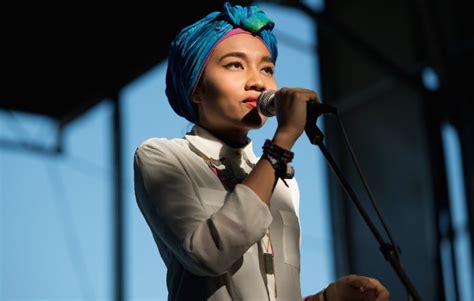 Das Melodiöse Malaysia Konzert: Eine musikalische Reise mit Yuna!